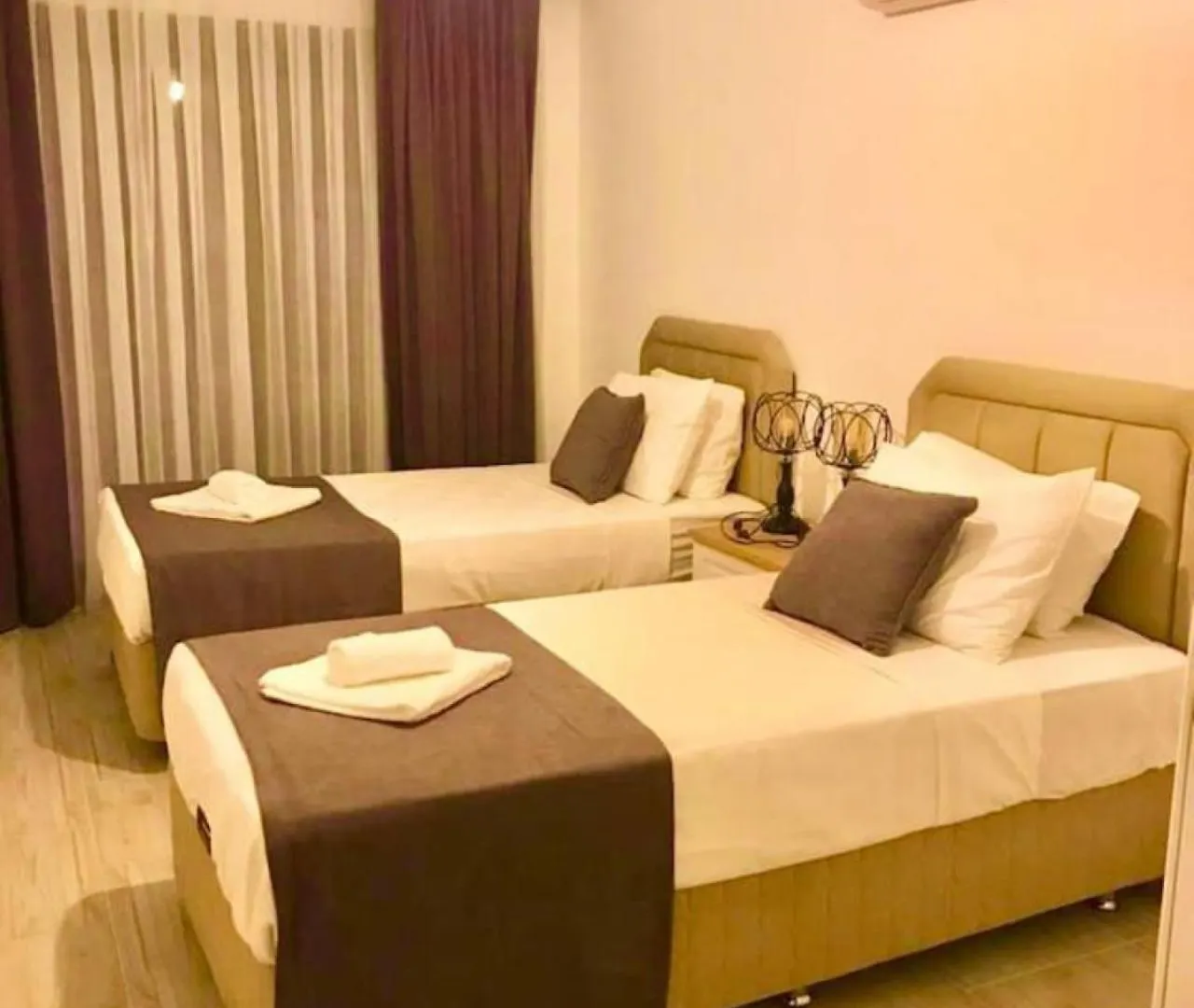 K Bungalow فتحية 0*,